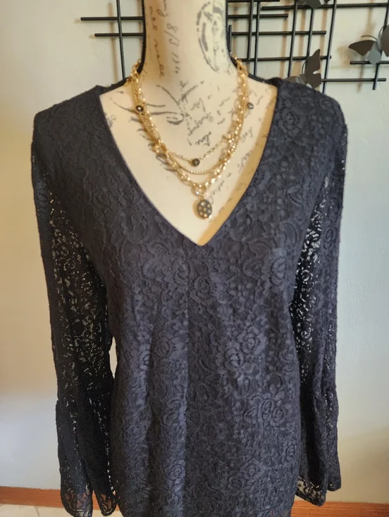 White House Black Market Black Lace Bell Sleeve Blouse - Picture 4 of 11